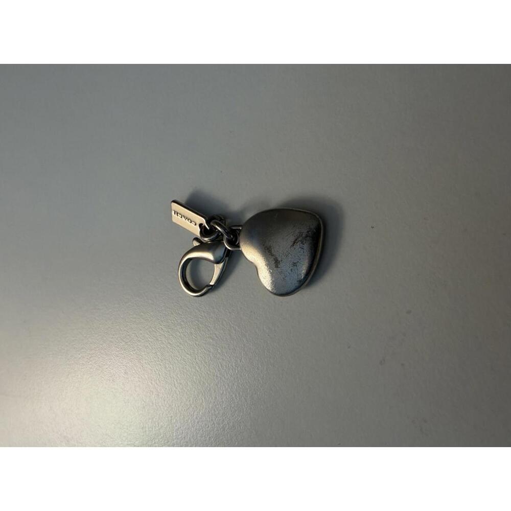 Coach Silver Heart and Flower Mini Charm Set - Picture 4 of 5